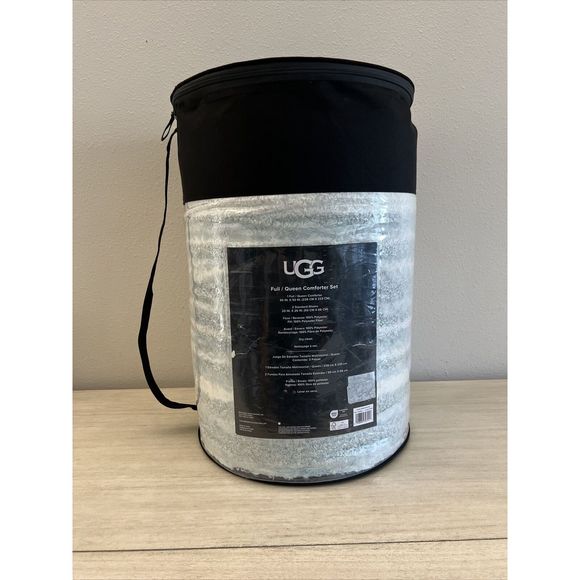 UGG Luxury Atlas Super Soft 3pc. Full/ Queen Comforter Set in Clear Creek Mint - Picture 5 of 8